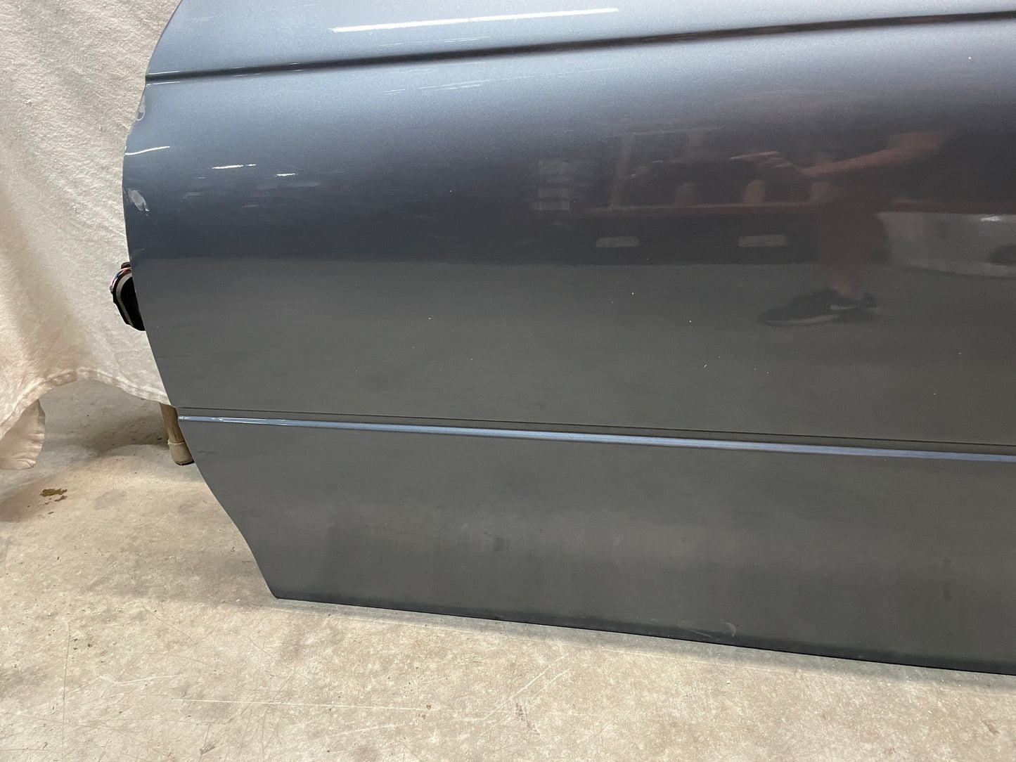 2005 Pontiac GTO LH Driver Exterior Front Door OEM - Day's Parts Yard