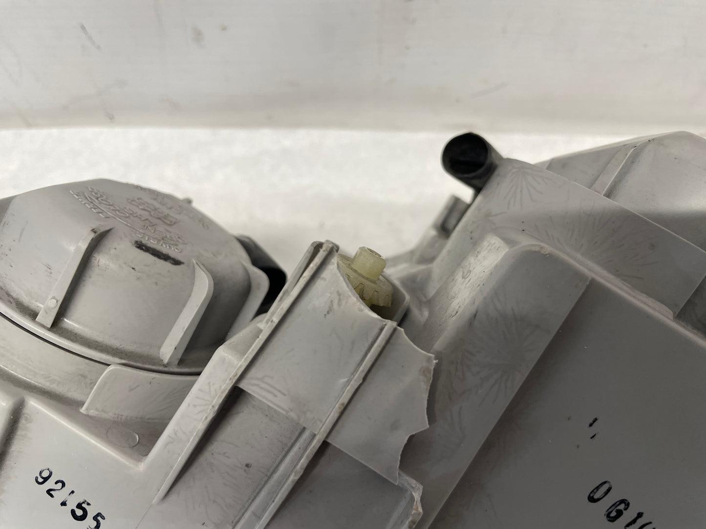 2006 Pontiac GTO RH Passenger Head Light Headlight Lamp OEM