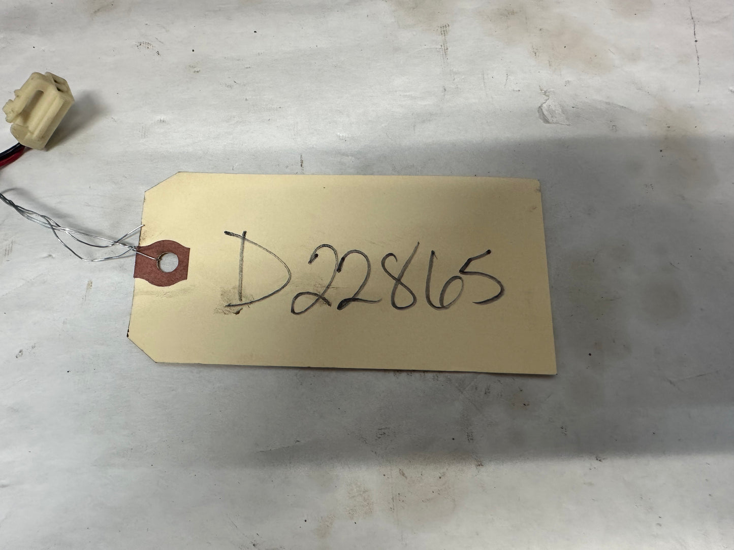 2006 Pontiac GTO Trunk Deck Lid Spoiler Wing OEM - Day's Parts Yard