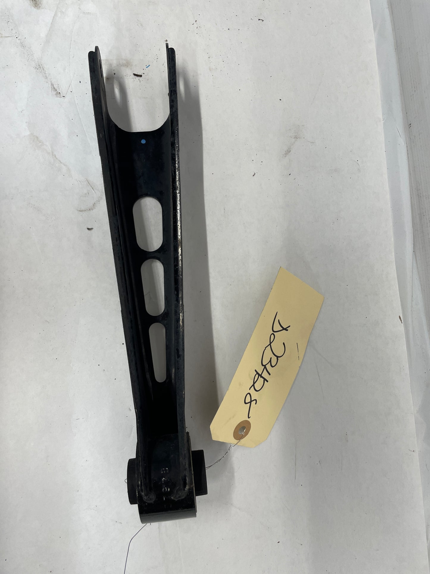 2016 Cadillac ATS-V Coupe LH Driver Rear Suspension Upper Trailing Link Arm OEM - Day's Parts Yard