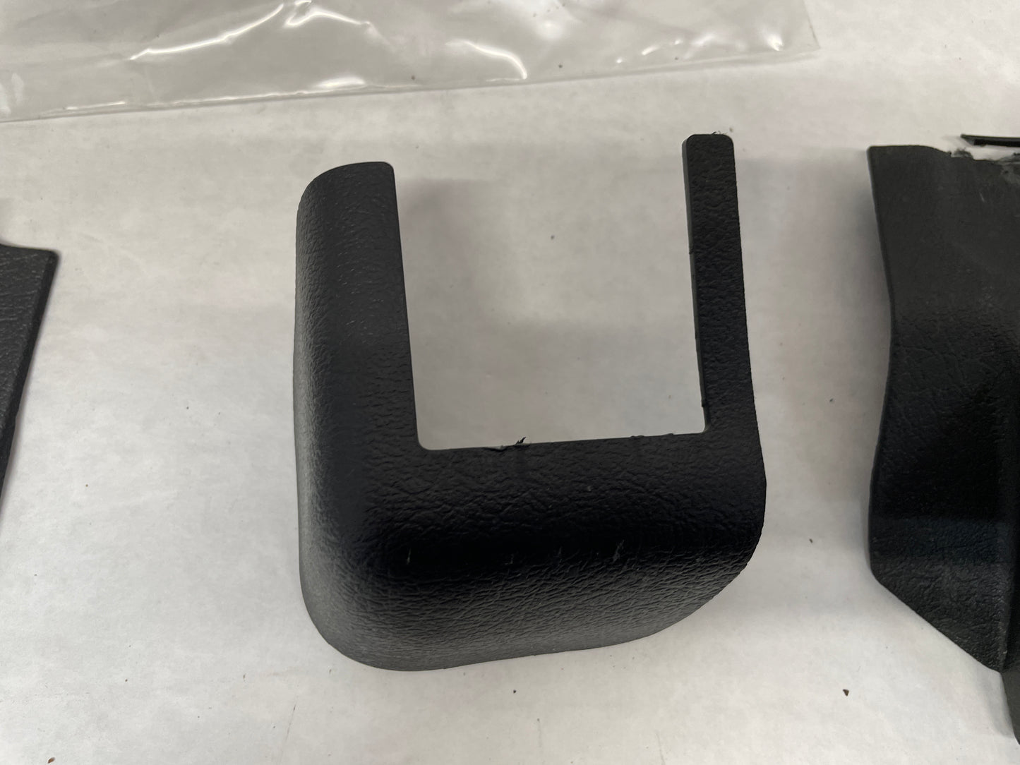 2005 Pontiac GTO Complete LH Driver 4pc Front Seat Rail Frame Trim Set OEM - Day's Parts Yard