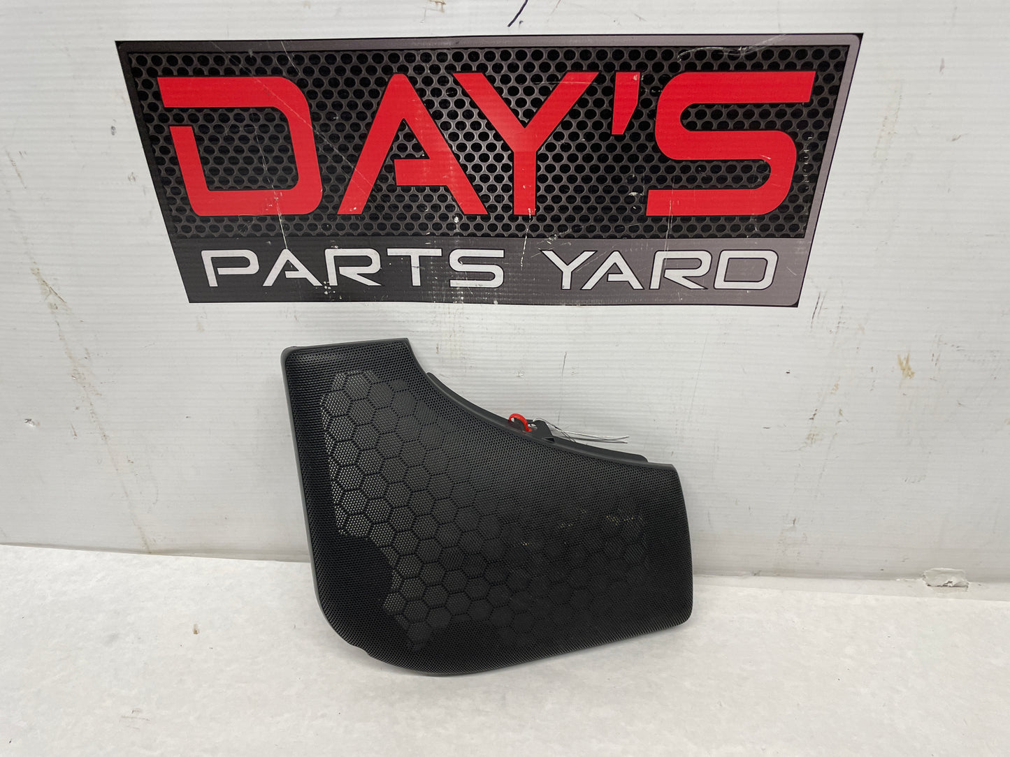 2005 Pontiac GTO RH Passenger Door Panel Speaker Grill OEM - Day's Parts Yard