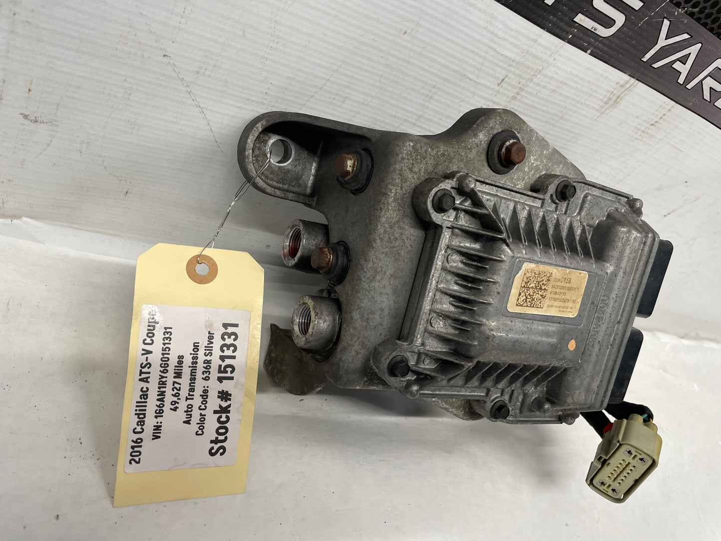 2016 Cadillac ATS-V Coupe Rear Differential Rearend Carrier Axle Lock Actuator OEM - Day's Parts Yard