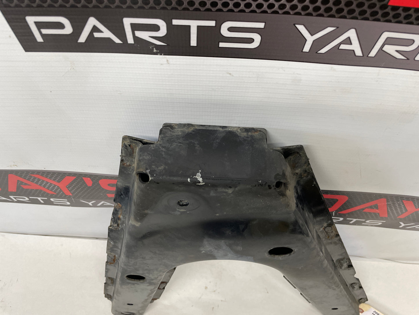 2006 Pontiac GTO Rear Differential Air Deflector Brace OEM - Day's Parts Yard