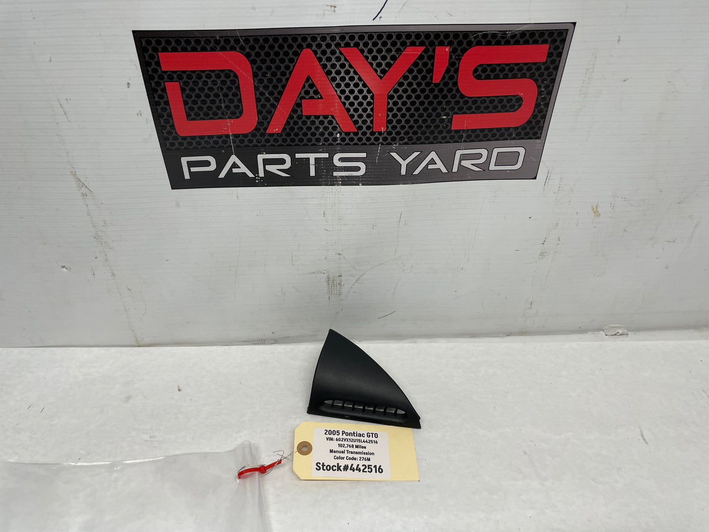 2005 Pontiac GTO RH Passenger Defrost Trim Door Vent Triangle OEM - Day's Parts Yard