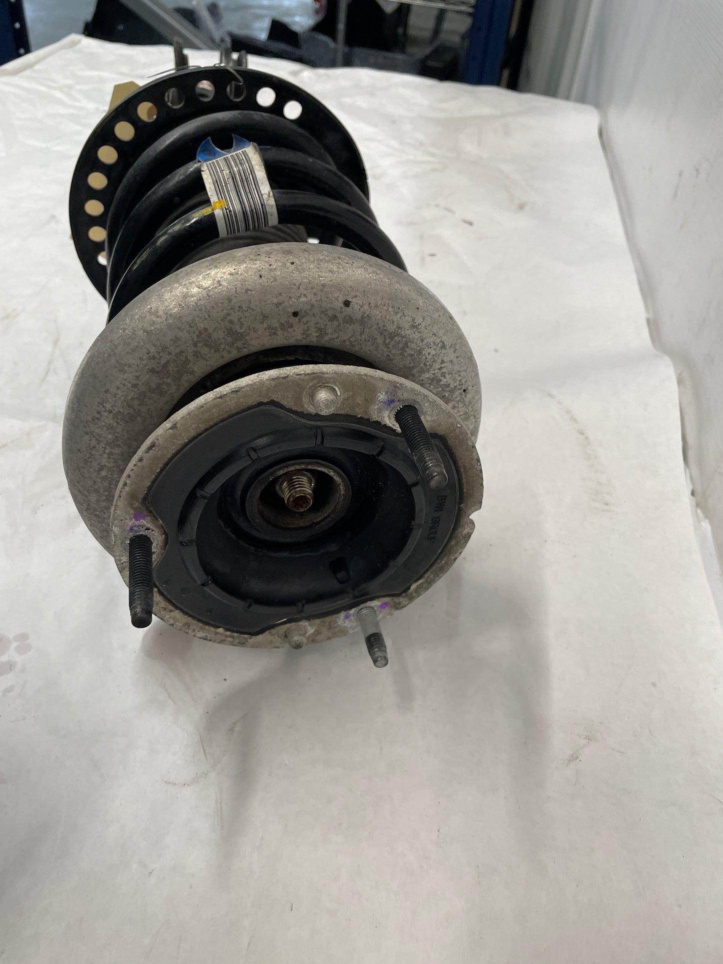 2016 Cadillac ATS-V Coupe Front Magnetic Ride Strut Assembly RH & LH OEM - Day's Parts Yard