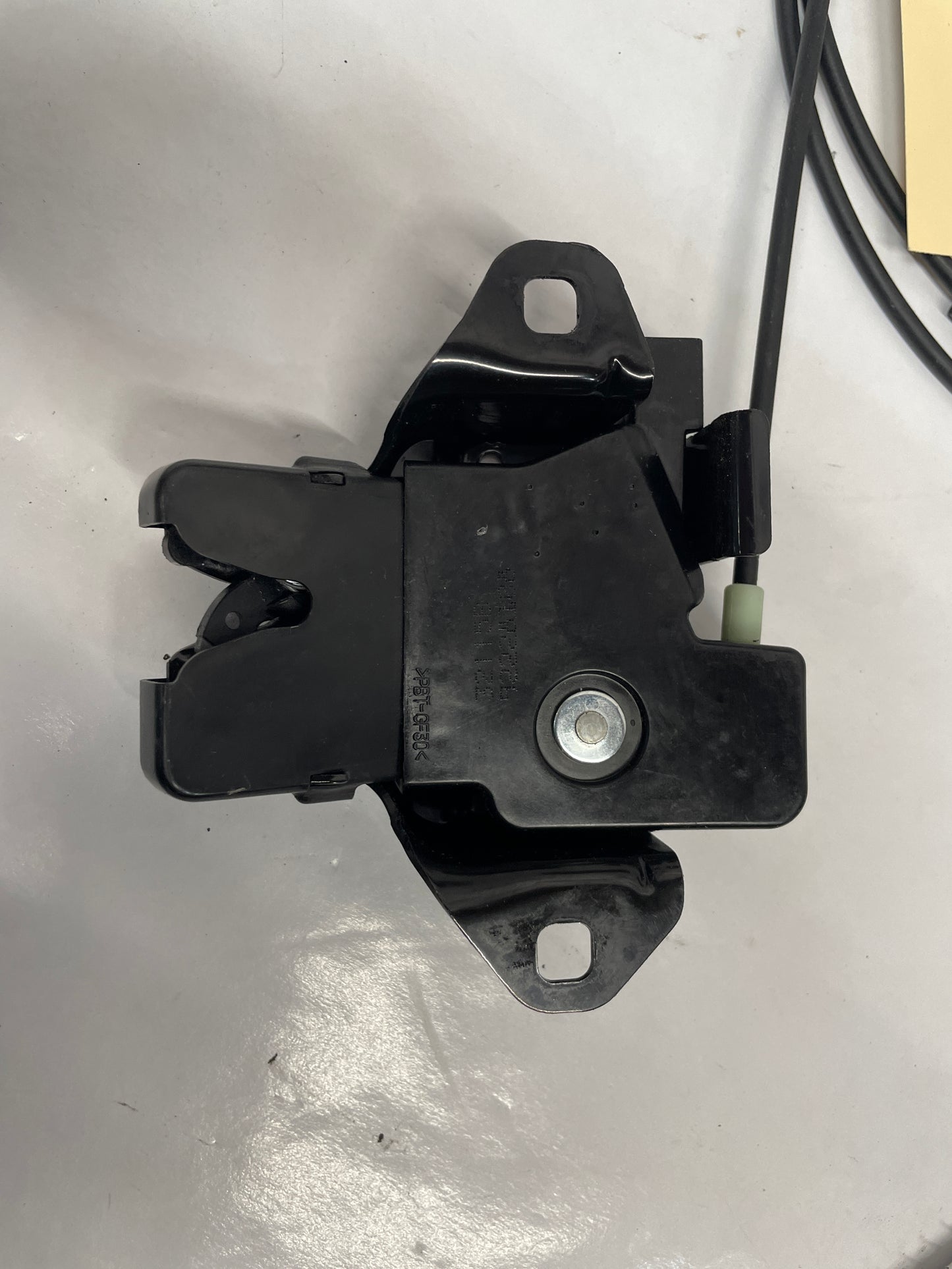 2016 Chevy SS Sedan Trunk Deck Lid Latch Actuator w/ Cable OEM - Day's Parts Yard
