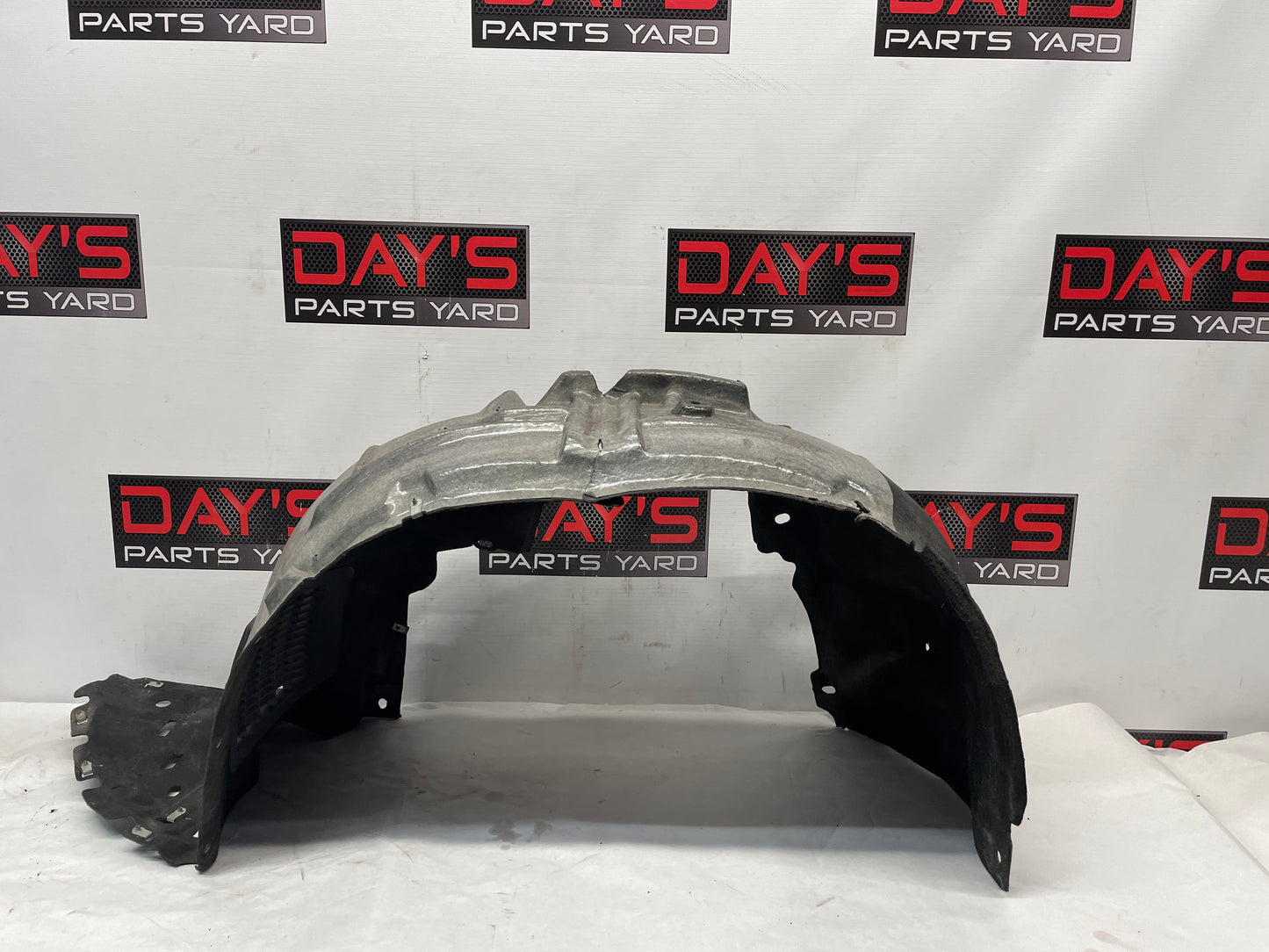 2016 Cadillac ATS-V Coupe LH Driver Front Fender Wheel House Well Liner OEM - Day's Parts Yard