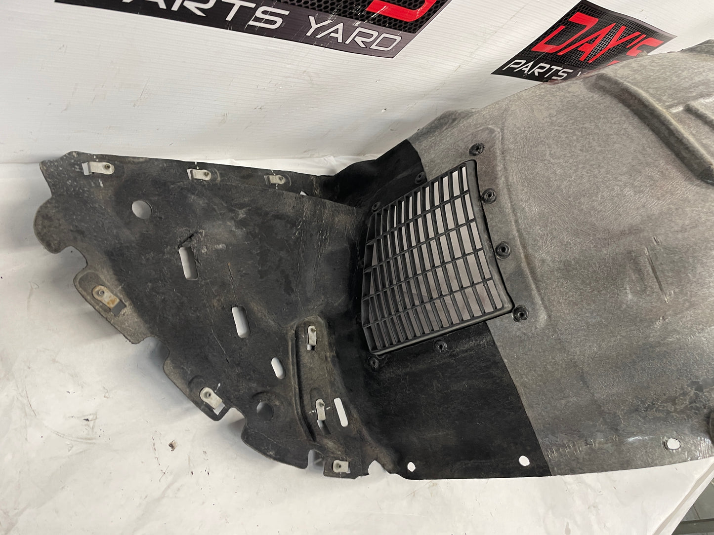 2016 Cadillac ATS-V Coupe LH Driver Front Fender Wheel House Well Liner OEM - Day's Parts Yard