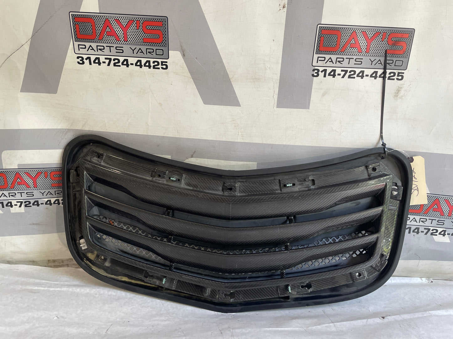 2018 Cadillac CTS-V Carbon Fiber Hood Vent Insert OEM - Day's Parts Yard
