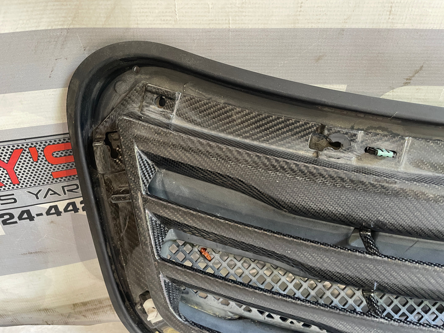 2018 Cadillac CTS-V Carbon Fiber Hood Vent Insert OEM - Day's Parts Yard
