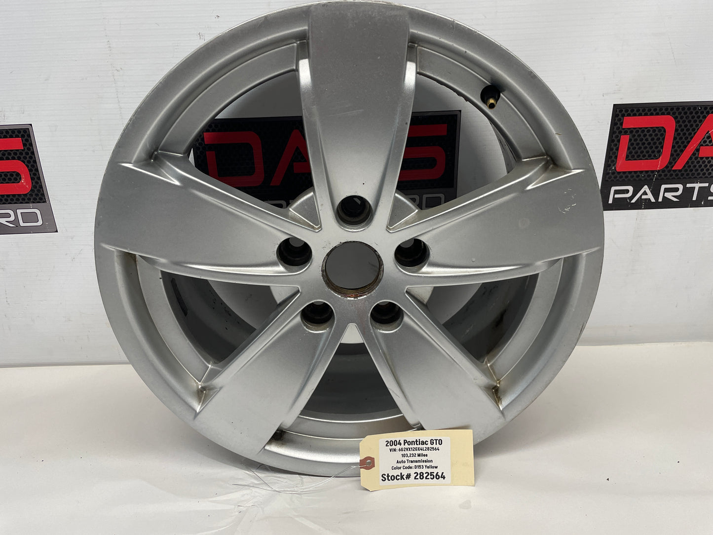 2004 Pontiac GTO Factory OEM Wheel 17X8 - Day's Parts Yard