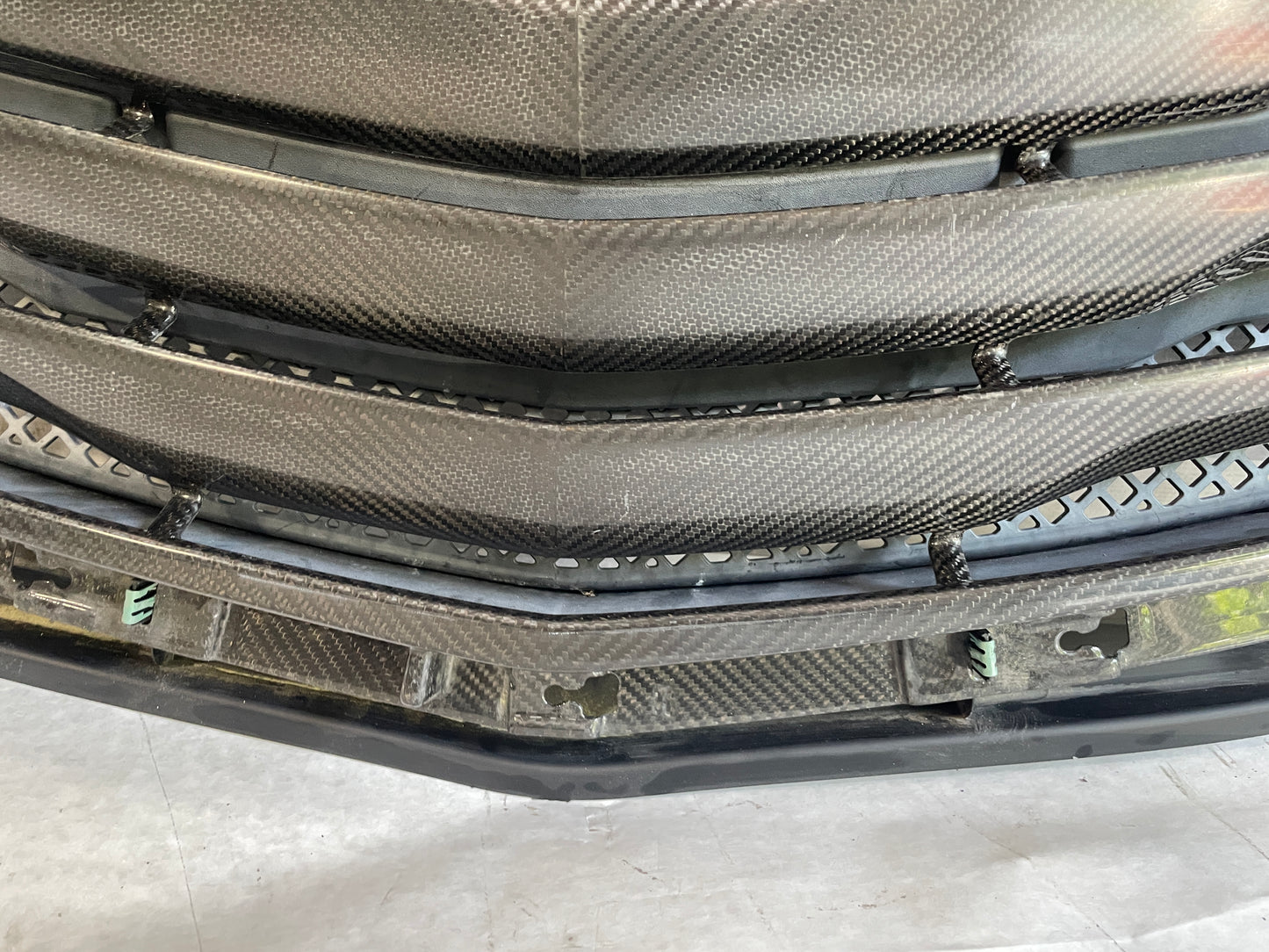 2018 Cadillac CTS-V Carbon Fiber Hood Vent Insert OEM - Day's Parts Yard