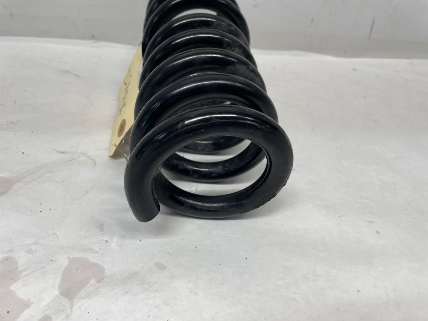 2016 Cadillac ATS-V Coupe LH Driver Rear Coil Spring OEM - Day's Parts Yard
