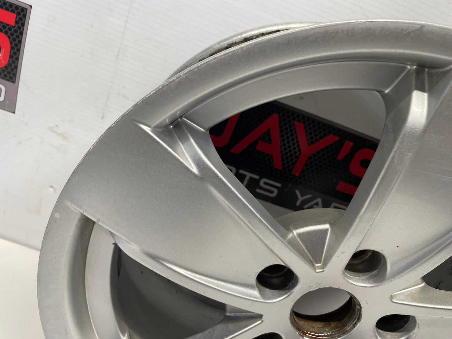 2004 Pontiac GTO Factory OEM Wheel 17X8 - Day's Parts Yard