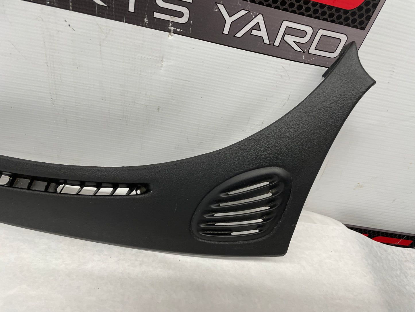 2005 Pontiac GTO Windshield Dash Cowl Defrost Panels Vent Trim Pair OEM - Day's Parts Yard