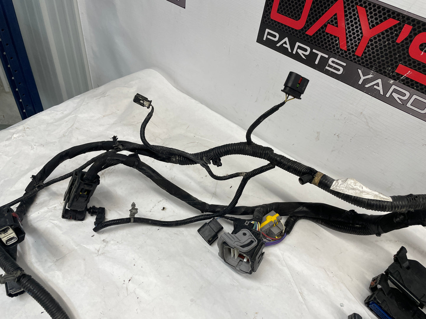2016 Cadillac ATS-V Coupe Engine Motor Auto Transmission Wire Wiring Harness OEM - Day's Parts Yard