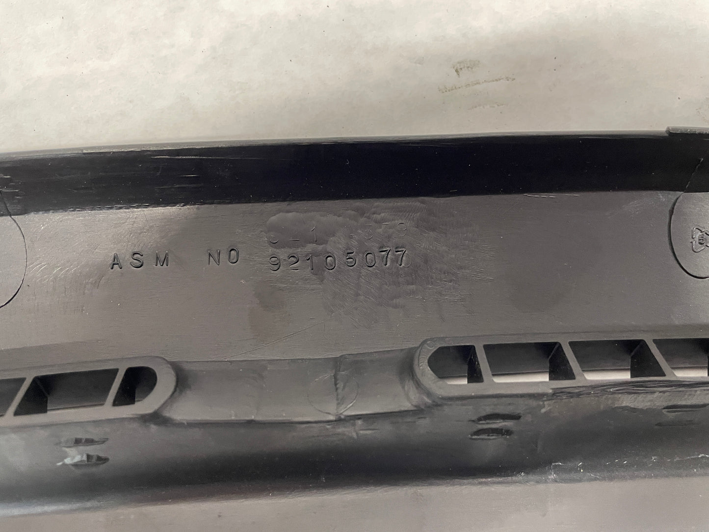 2005 Pontiac GTO Windshield Dash Cowl Defrost Panels Vent Trim Pair OEM - Day's Parts Yard