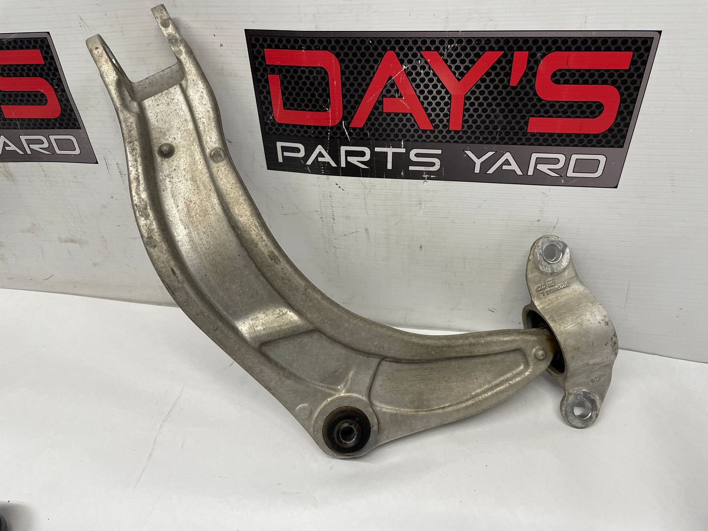2016 Chevy SS Sedan LH Driver Rear Suspension Control Trailing Arms Links Set OEM - Day's Parts Yard