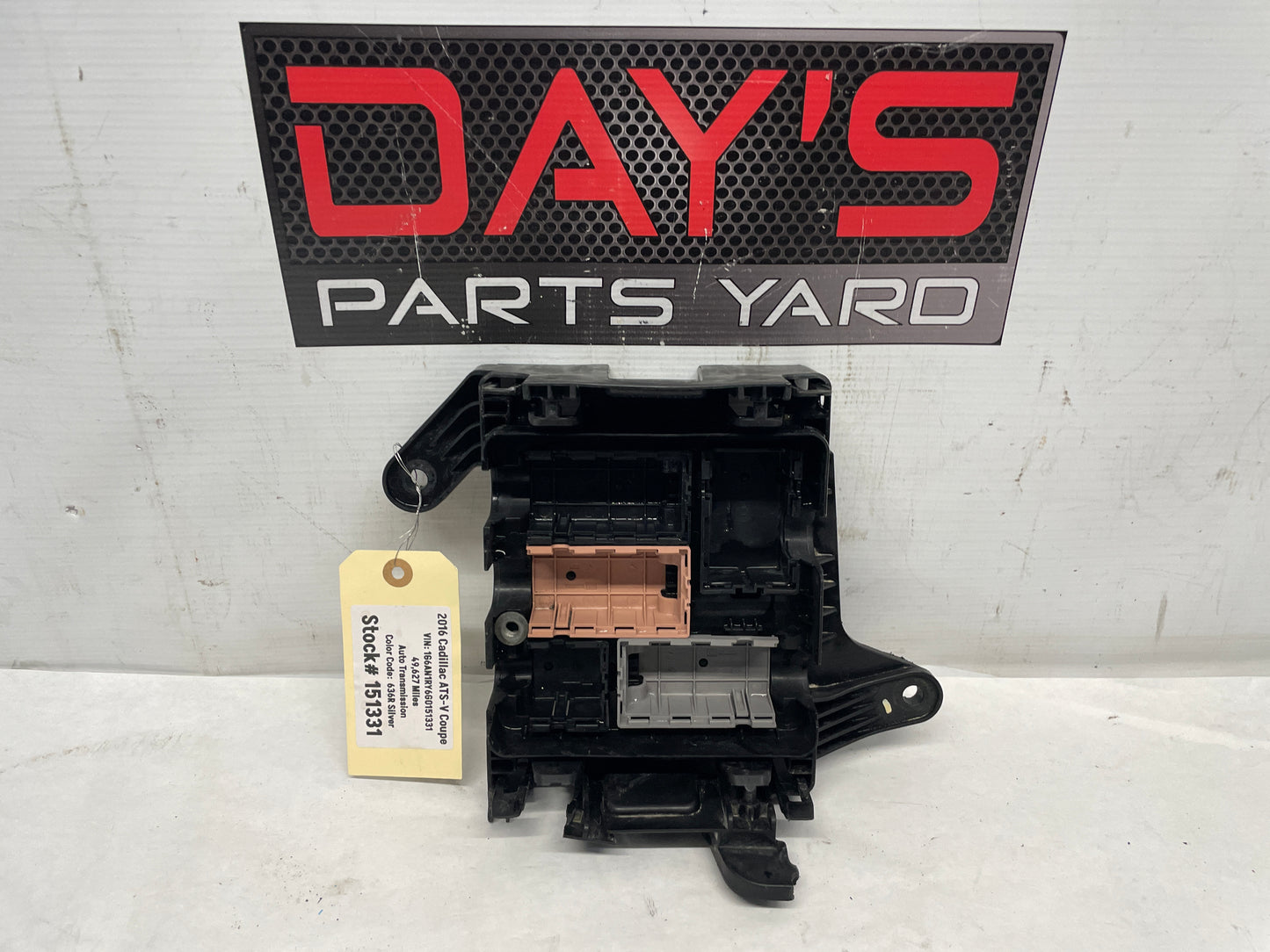 2016 Cadillac ATS-V Coupe Fuse Panel Junction Retainer Block Bracket OEM - Day's Parts Yard