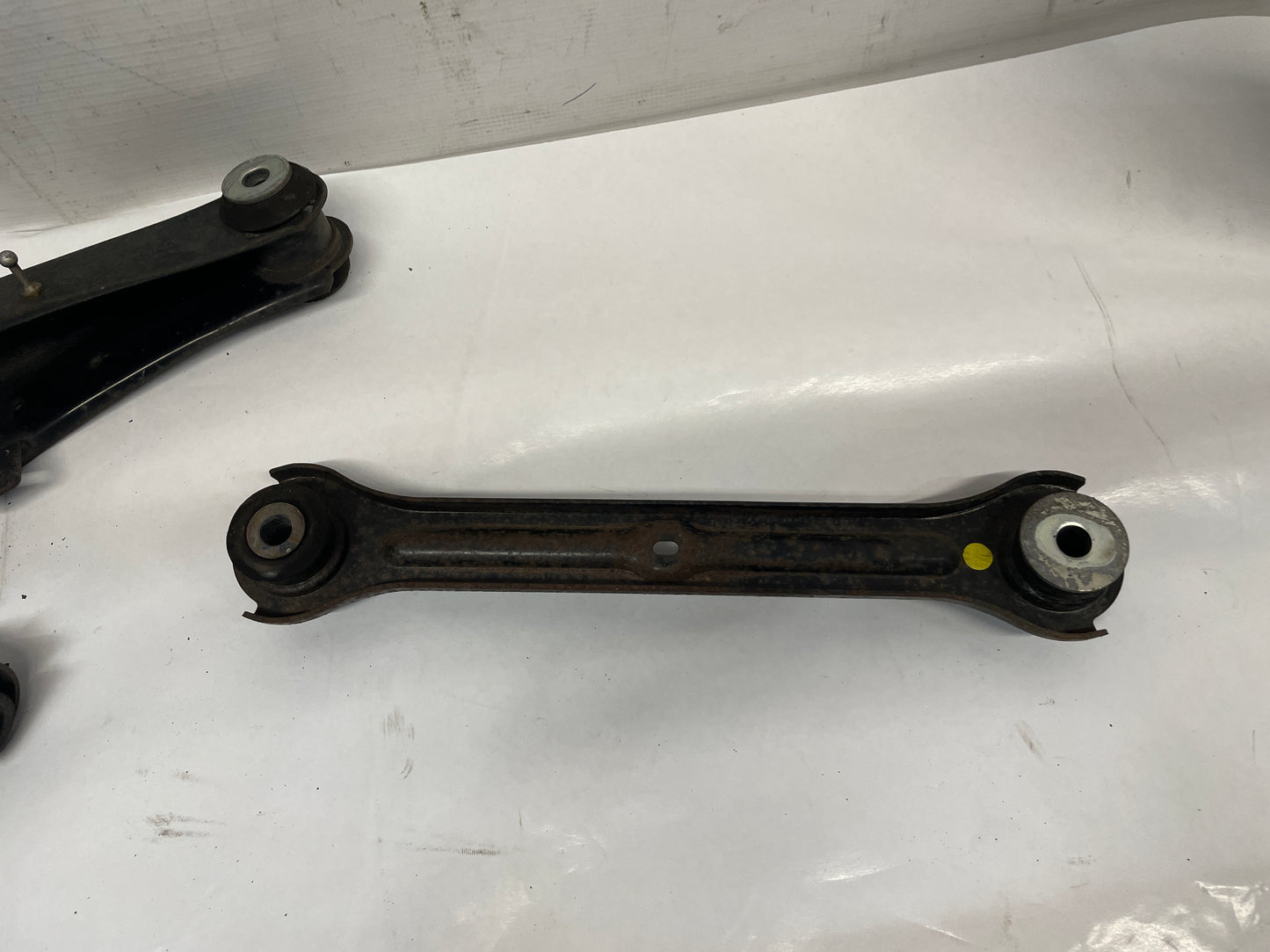 2016 Chevy SS Sedan LH Driver Rear Suspension Control Trailing Arms Links Set OEM - Day's Parts Yard