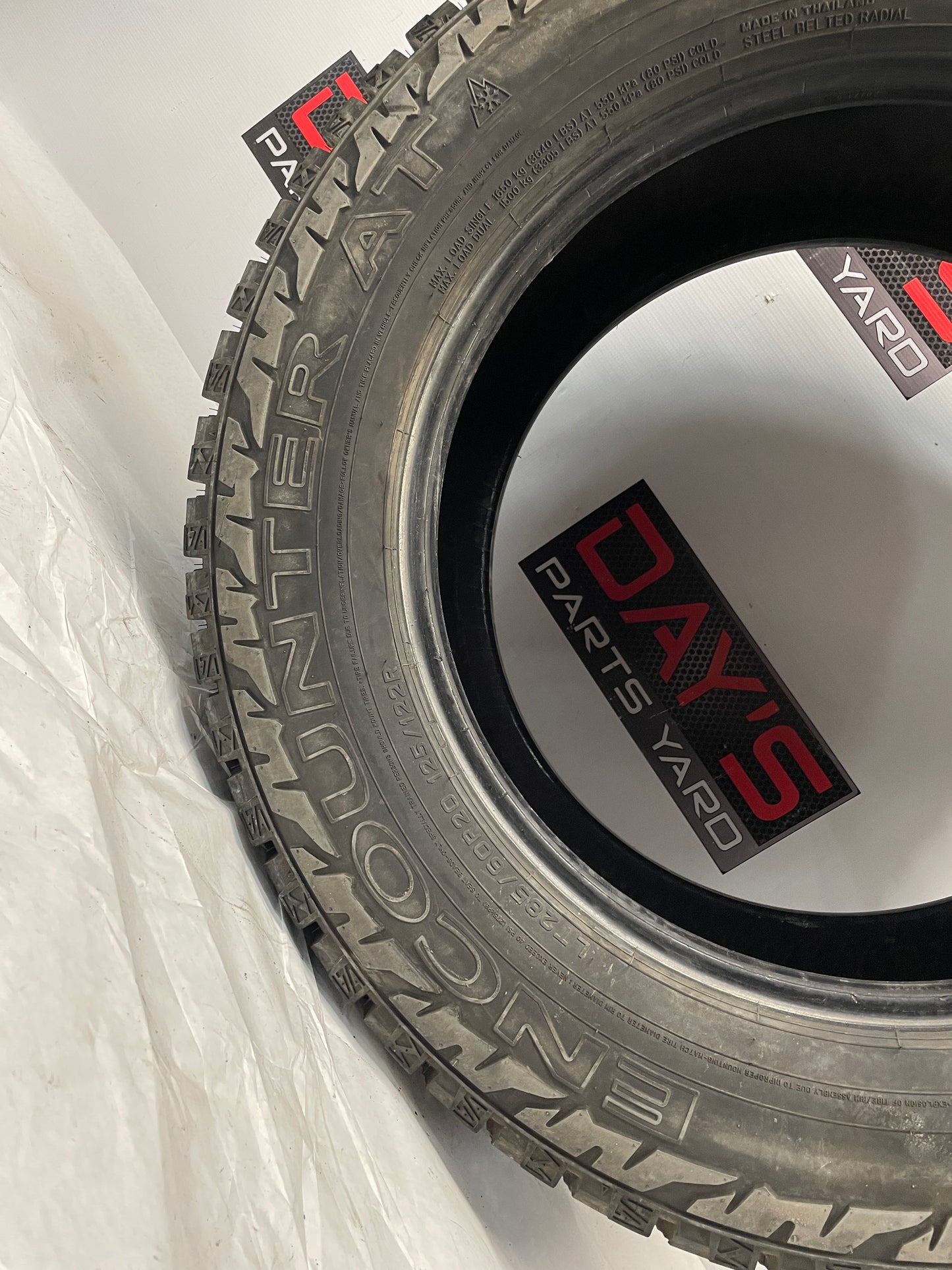 Sumitomo Encounter A/T LT285/60R20 Tire - Day's Parts Yard