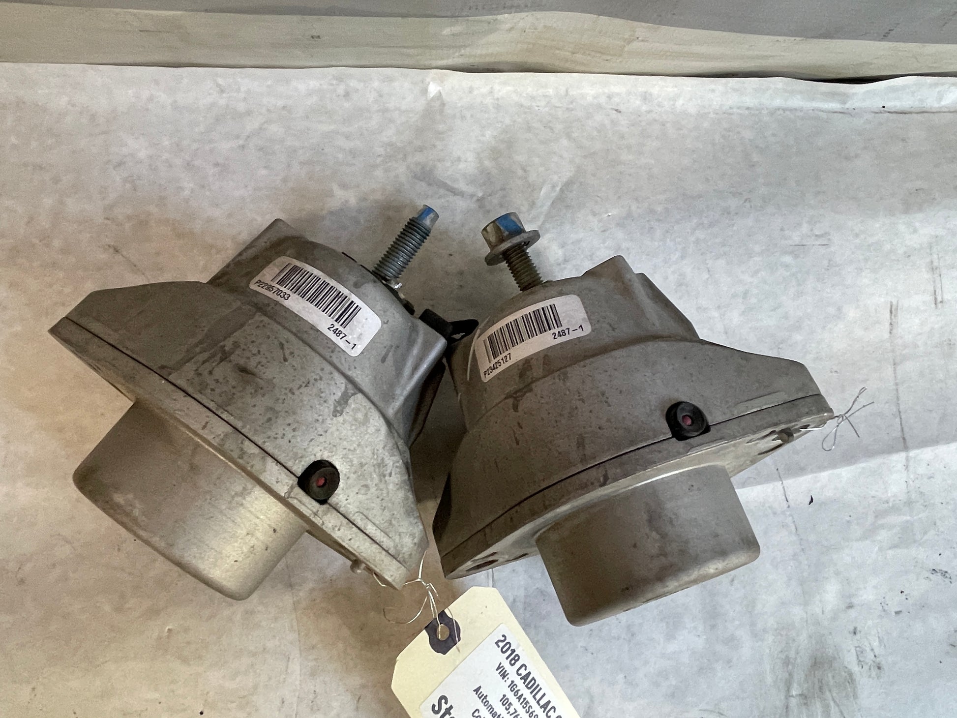 2018 Cadillac CTS-V RH & LH Engine Motor Mounts OEM - Day's Parts Yard