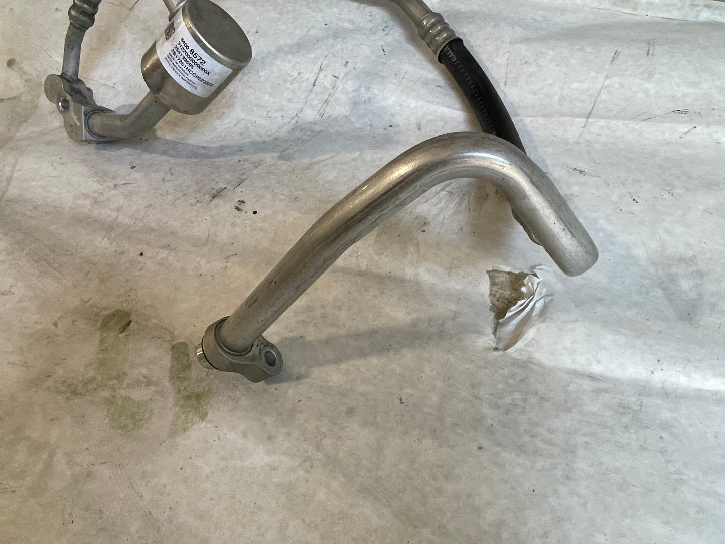 2018 Cadillac CTS- Conditioner AC A/C Line Hose OEM - Day's Parts Yard