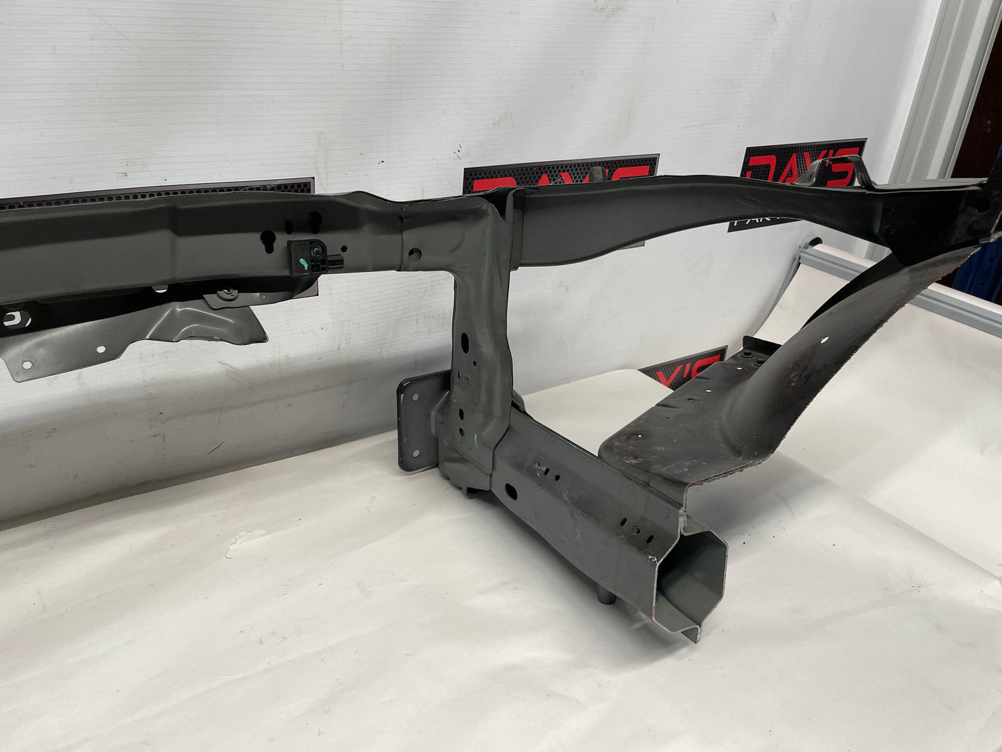 2011 Cadillac CTS-V Coupe Front Radiator Core Frame Support Bracket OEM - Day's Parts Yard