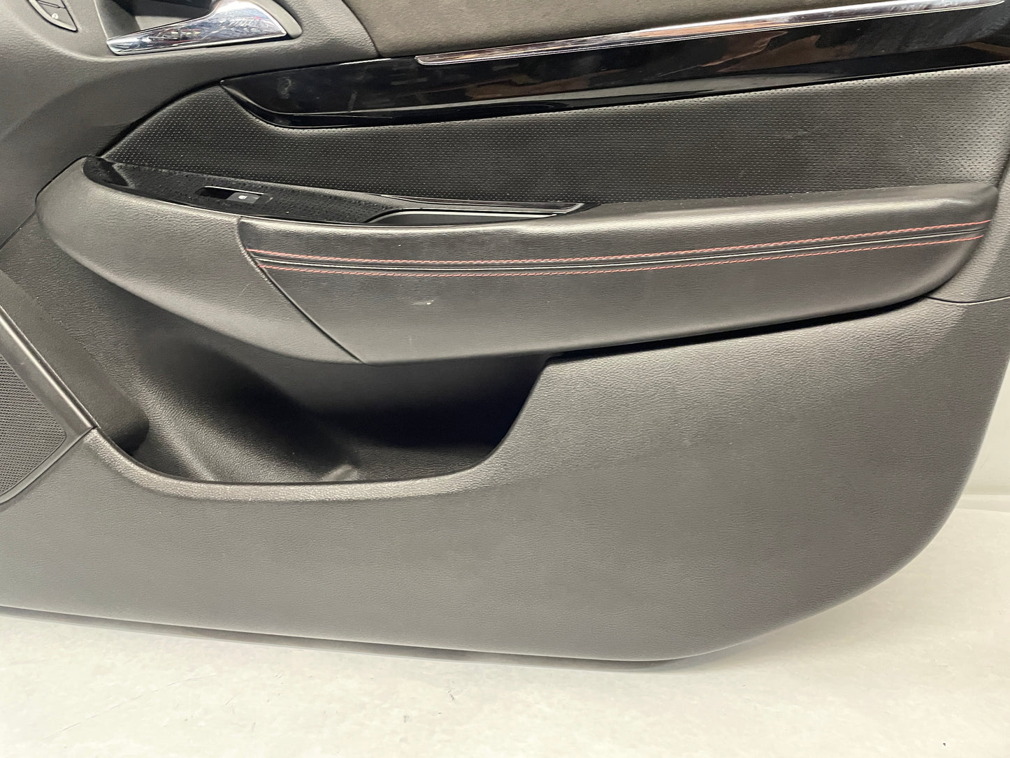 2014 Chevy SS Sedan RH Passenger Front Interior Door Panel Trim OEM