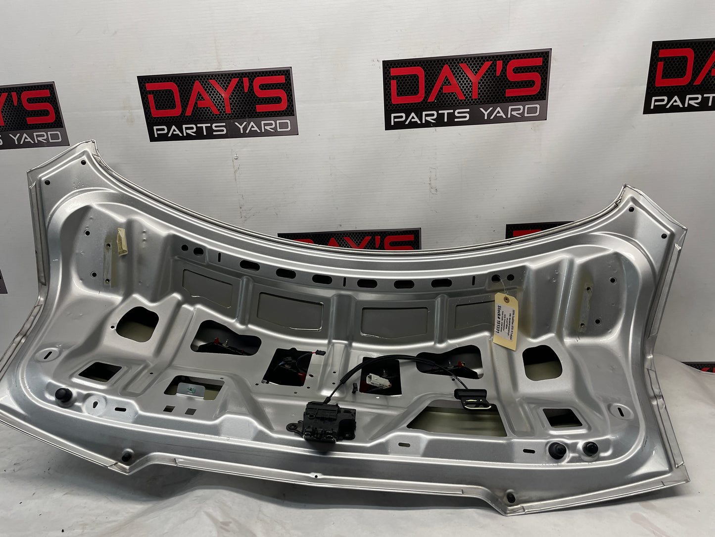 2016 Cadillac ATS-V Coupe Trunk Deck Lid OEM - Day's Parts Yard