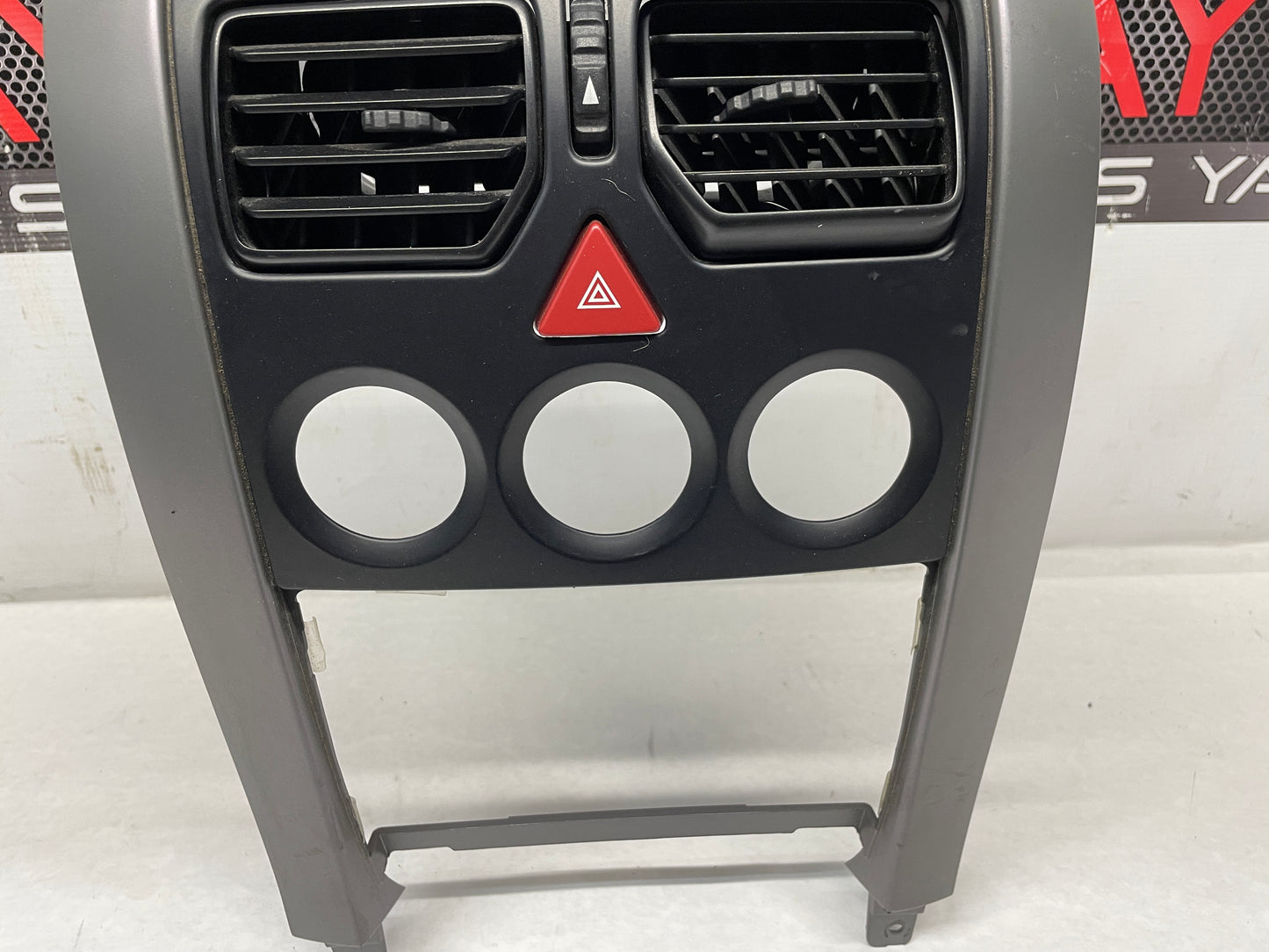 2005 Pontiac GTO Center Dash Radio HVAC Bezel Plate Panel Trim OEM - Day's Parts Yard