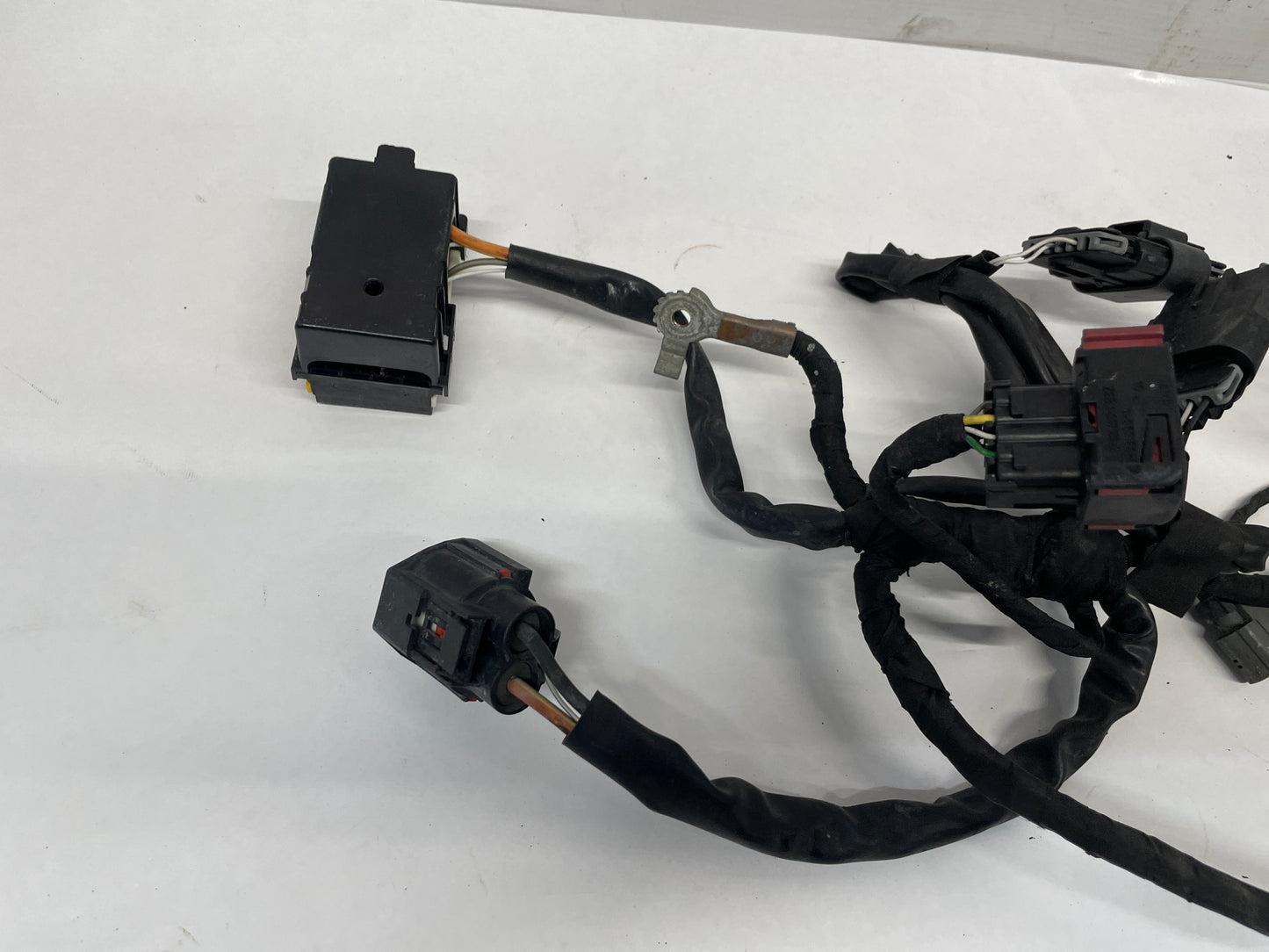 2014 Chevy Caprice PPV Radiator Core Support Headlight Lamp Wiring Wire Harness OEM - Day's Parts Yard