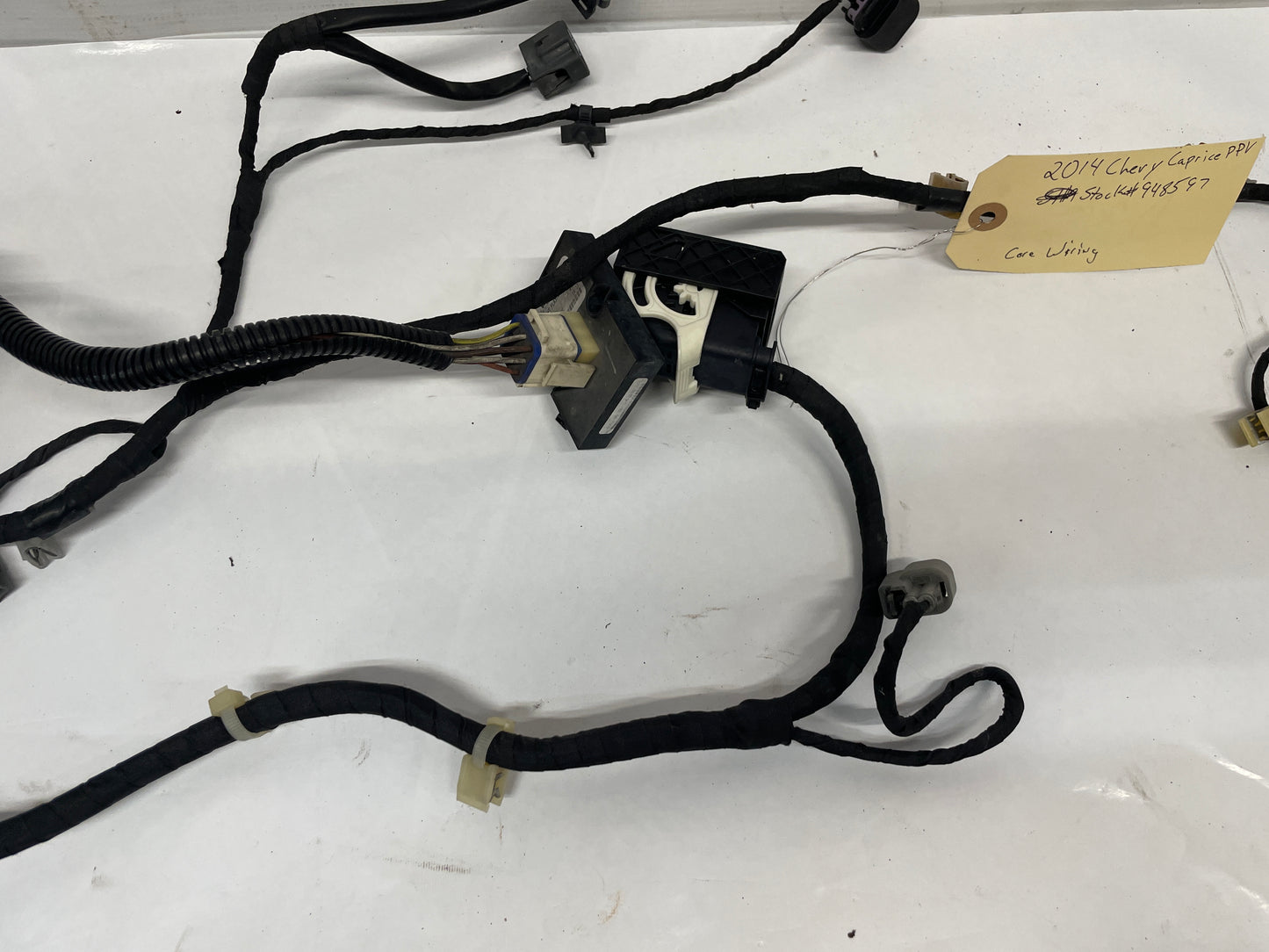 2014 Chevy Caprice PPV Radiator Core Support Headlight Lamp Wiring Wire Harness OEM - Day's Parts Yard