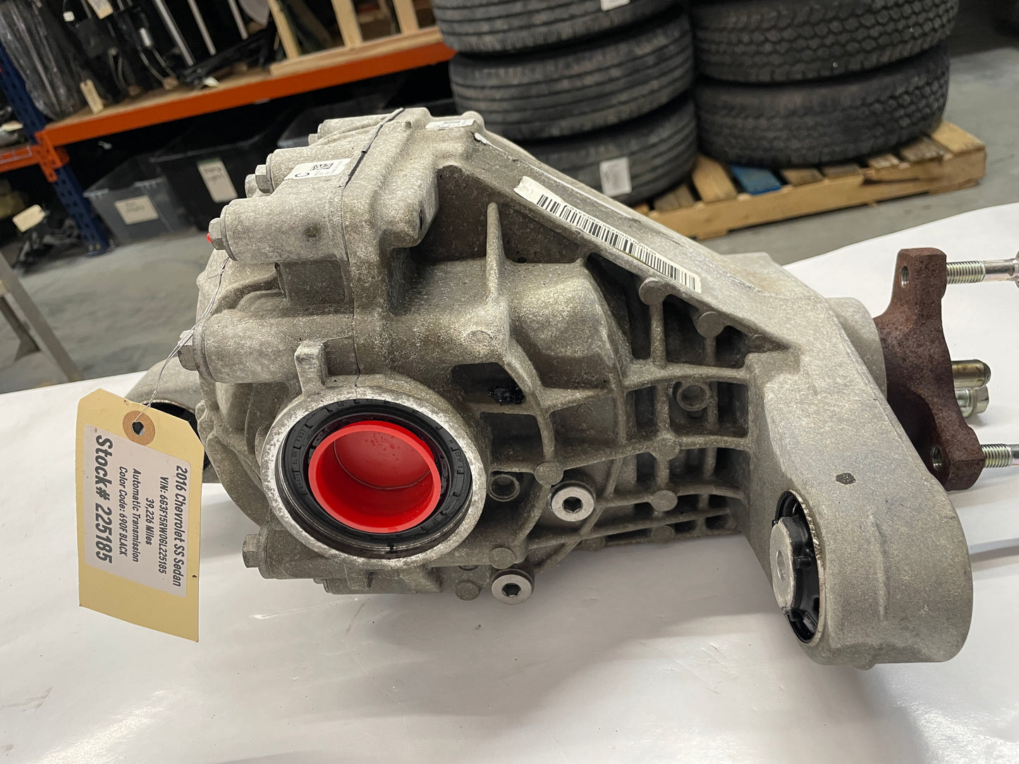 2016 Chevy SS Sedan Rear End Axle Carrier Rearend Diff Differential 3.27 LSD OEM - Day's Parts Yard