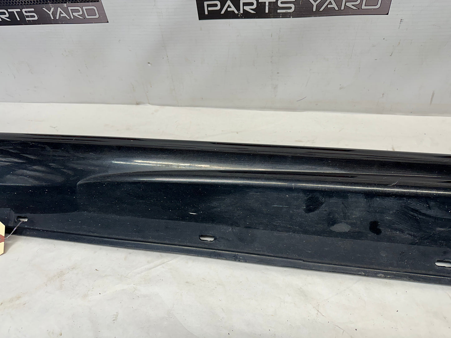2006 Pontiac GTO LH Driver Rocker Molding Side Skirt Black OEM - Day's Parts Yard