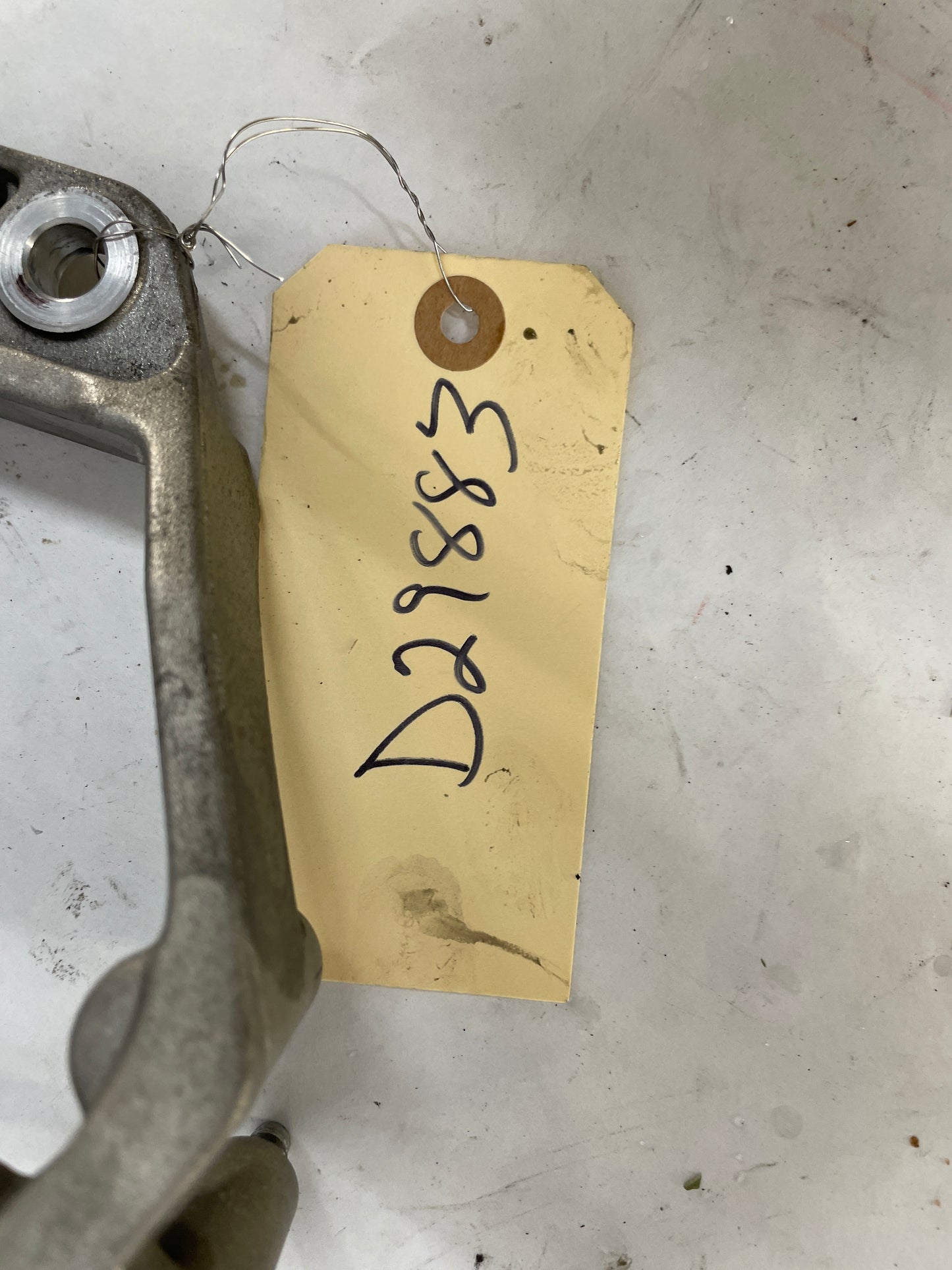 2015 Chevy SS Sedan AC A/C Air Conditioner Compressor Bracket w/ Hardware OEM