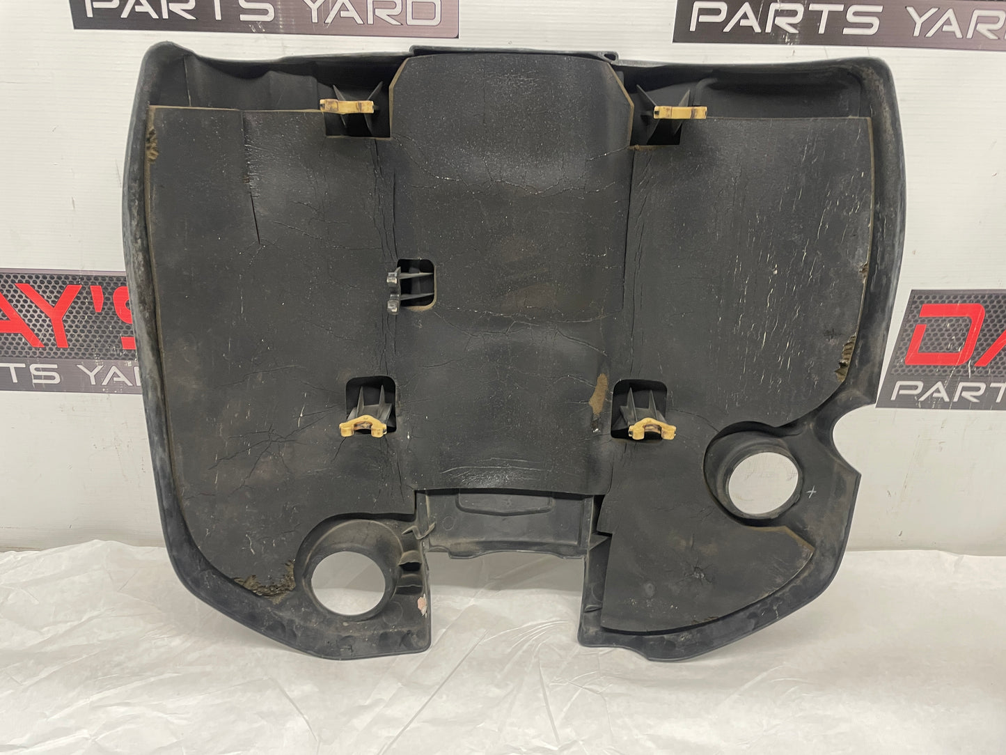 2009 Pontiac G8 GT Engine Motor V8 Cover OEM