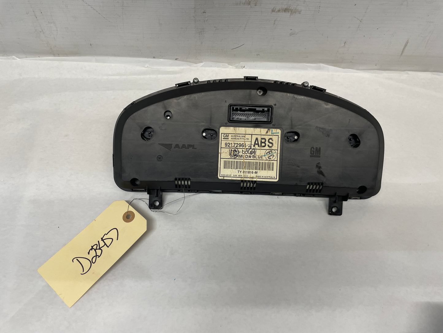 2005 Pontiac GTO Gauge Cluster Speedometer Blue OEM - Day's Parts Yard