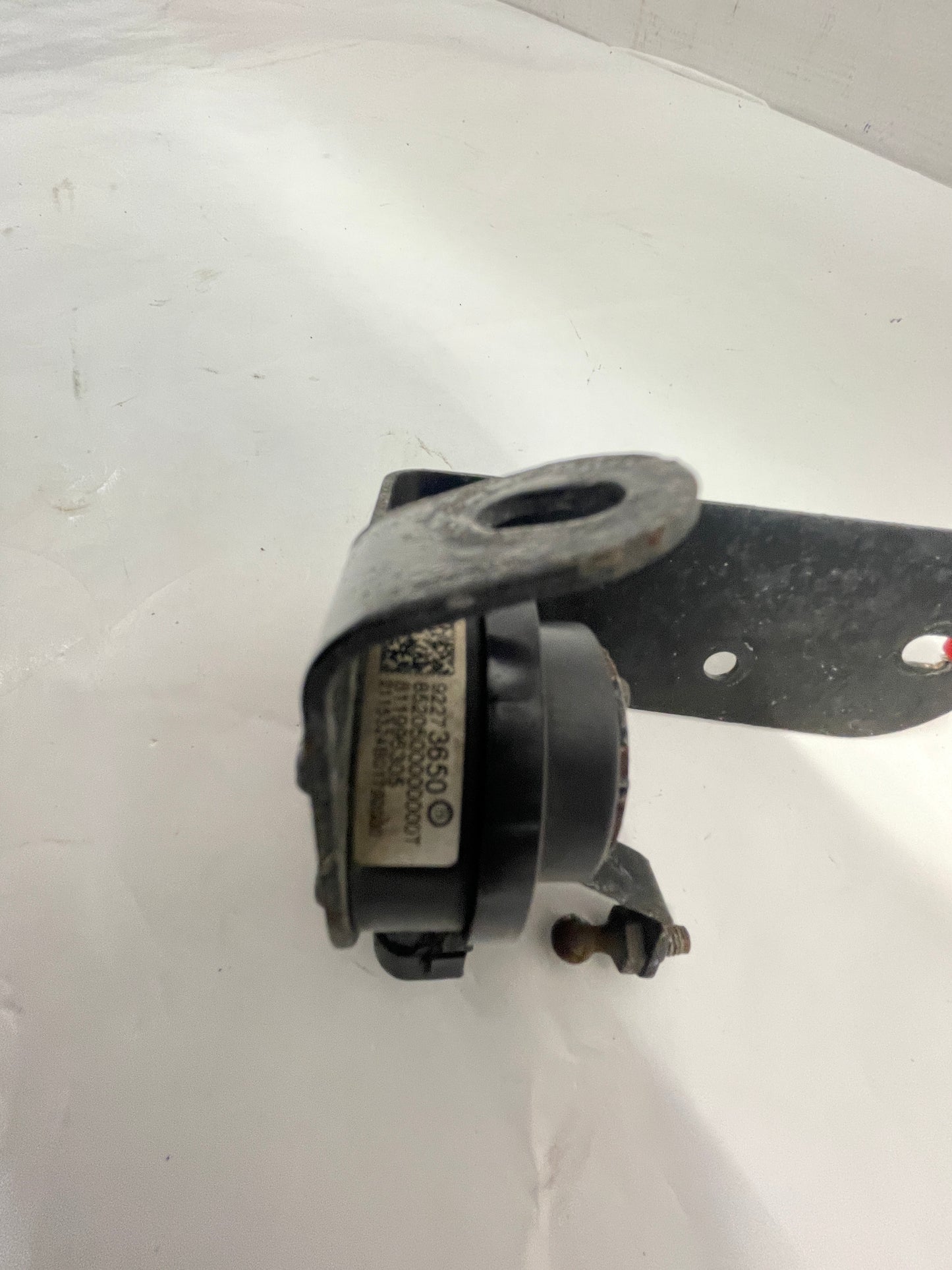 2016 Chevy SS Sedan RH Passenger Rear Ride Height Head Lamp Suspension Sensor OEM - Day's Parts Yard