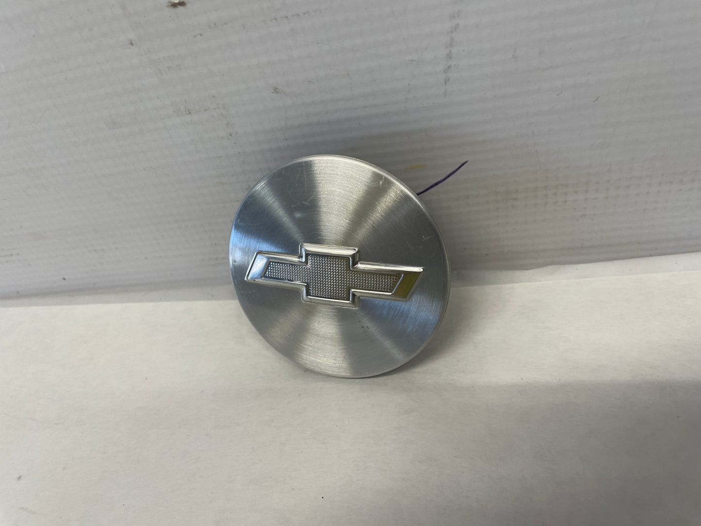 2019 Chevy Camaro SS Wheel Center Caps Silver OEM - Day's Parts Yard