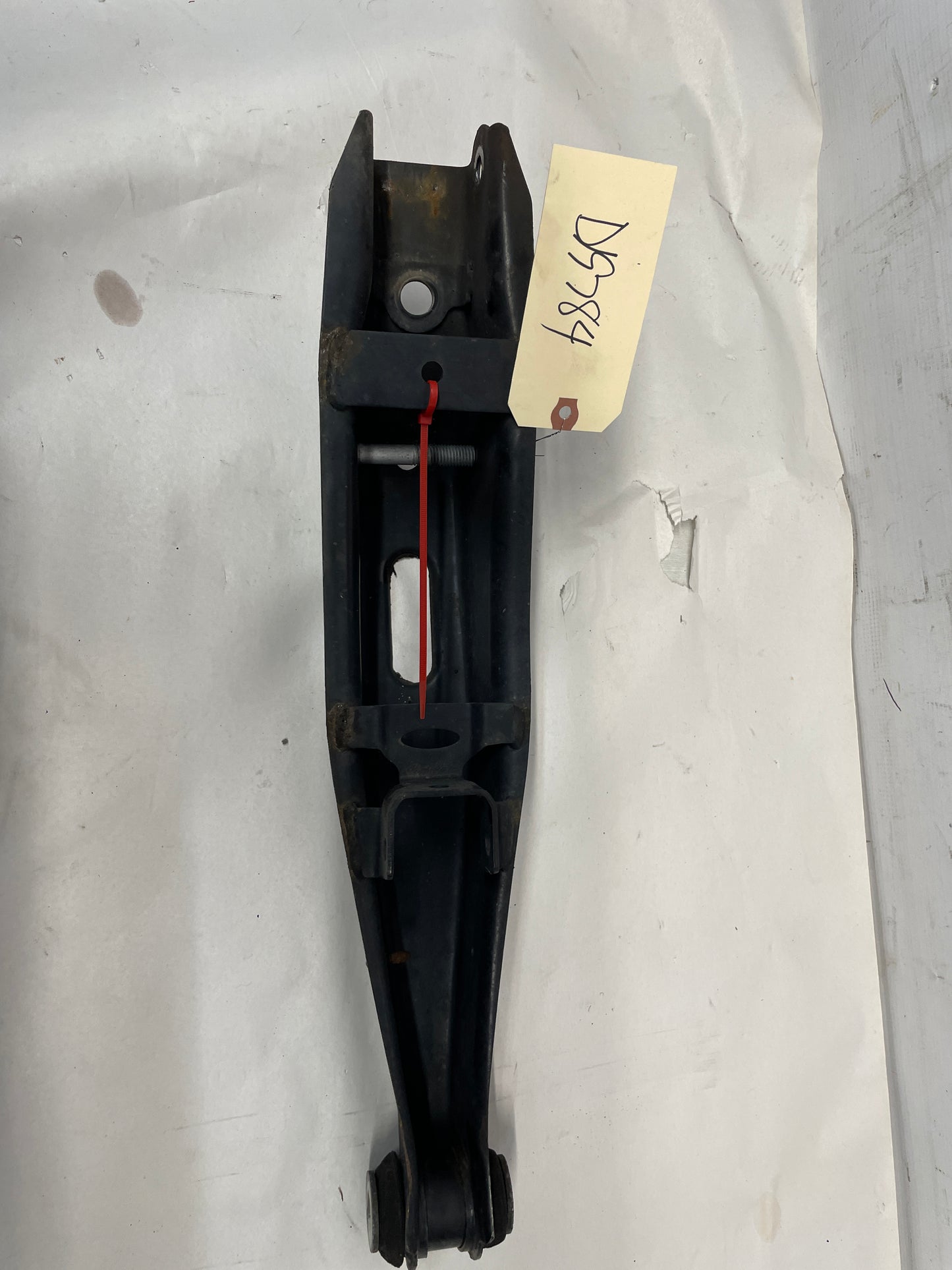 2017 Chevy SS Sedan RH Passenger Rear Lower Control Arm OEM - Day's Parts Yard