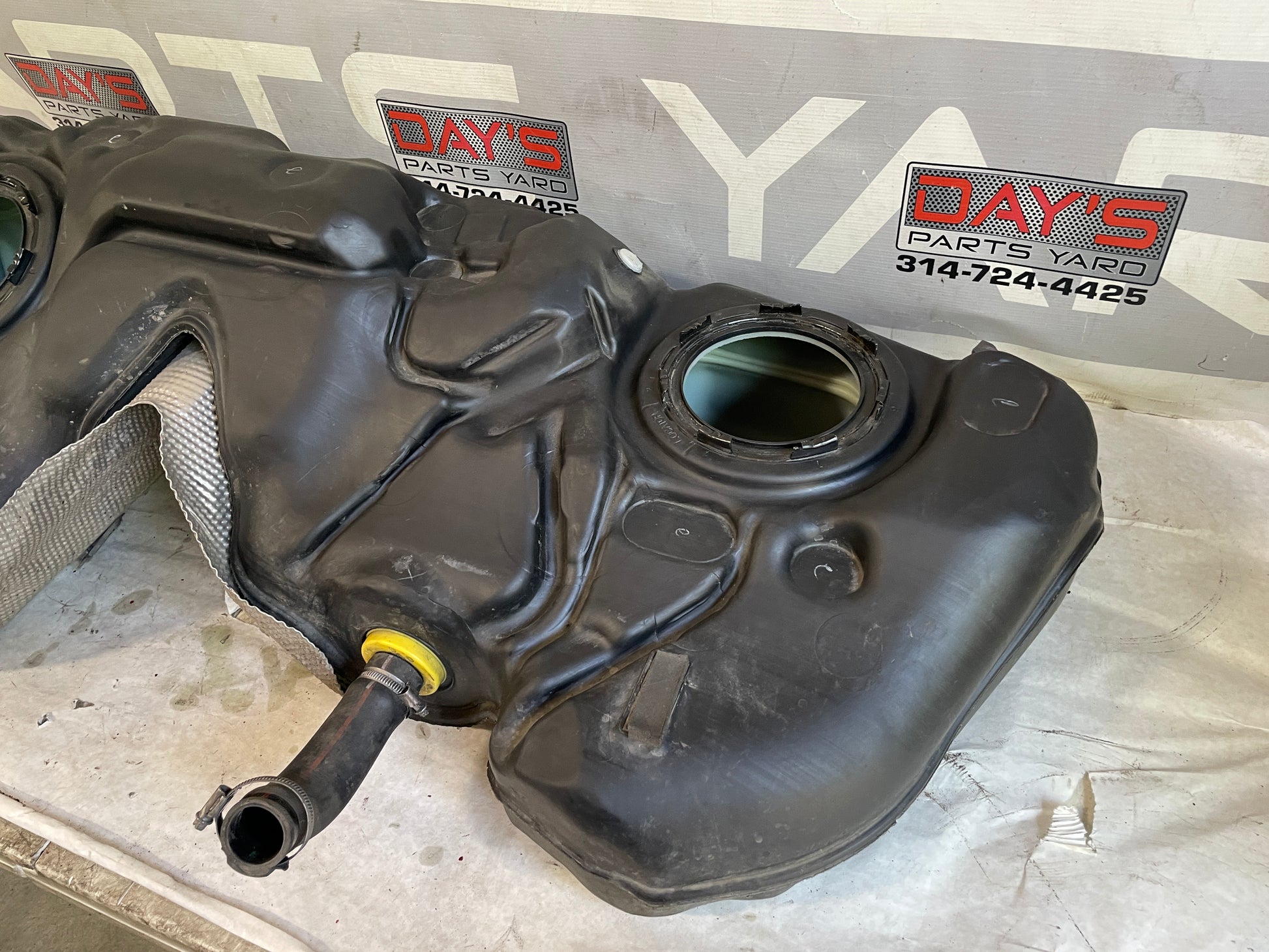 2018 Cadillac CTS-V Fuel Gas Tank OEM - Day's Parts Yard
