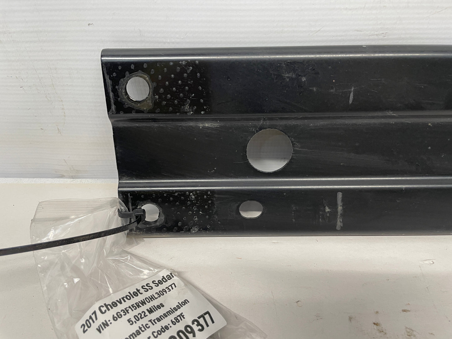 2017 Chevy SS Sedan Transmission Tunnel Body Brace Bracket OEM - Day's Parts Yard