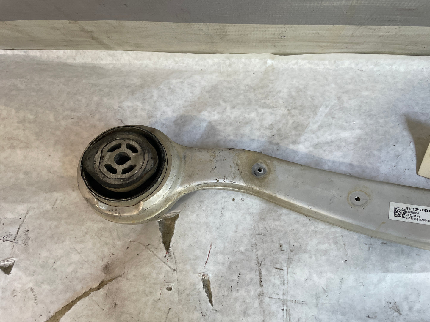2020 Chevy Camaro SS Front RH Passenger Lower Control Arm OEM - Day's Parts Yard