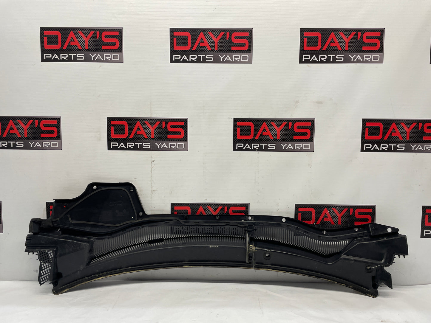 2016 Chevy SS Sedan Windshield Wiper Cowl OEM - Day's Parts Yard