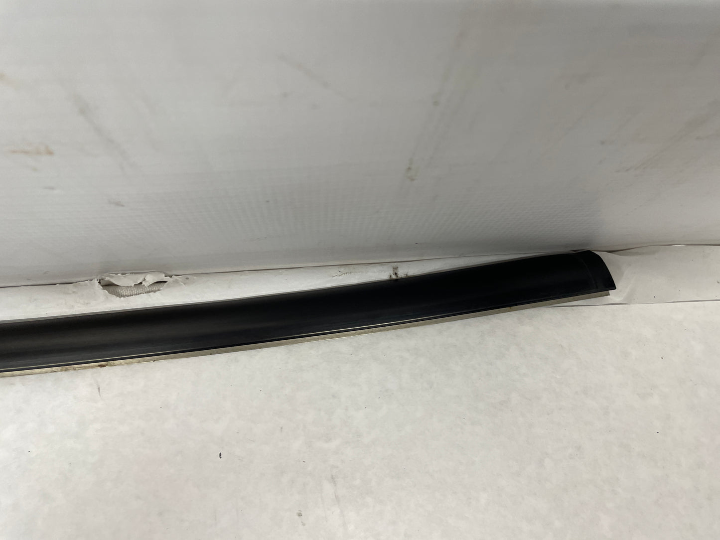2005 Pontiac GTO RH Passenger Window Door Belt Molding Trim OEM - Day's Parts Yard
