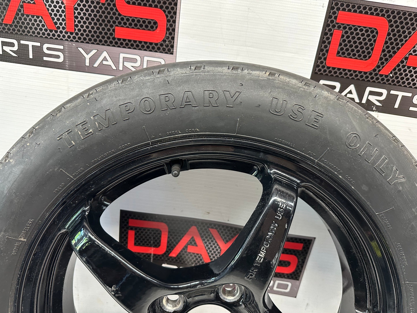 2006 Pontiac GTO Factory OEM Spare Wheel & Tire OEM - Day's Parts Yard