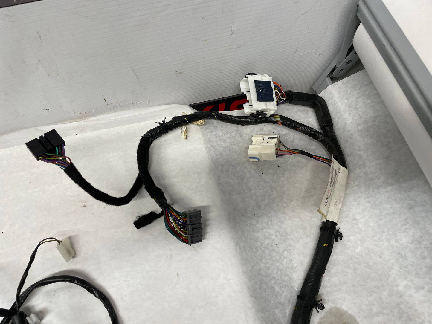 2005 Pontiac GTO Body Wire Wiring Harness OEM - Day's Parts Yard