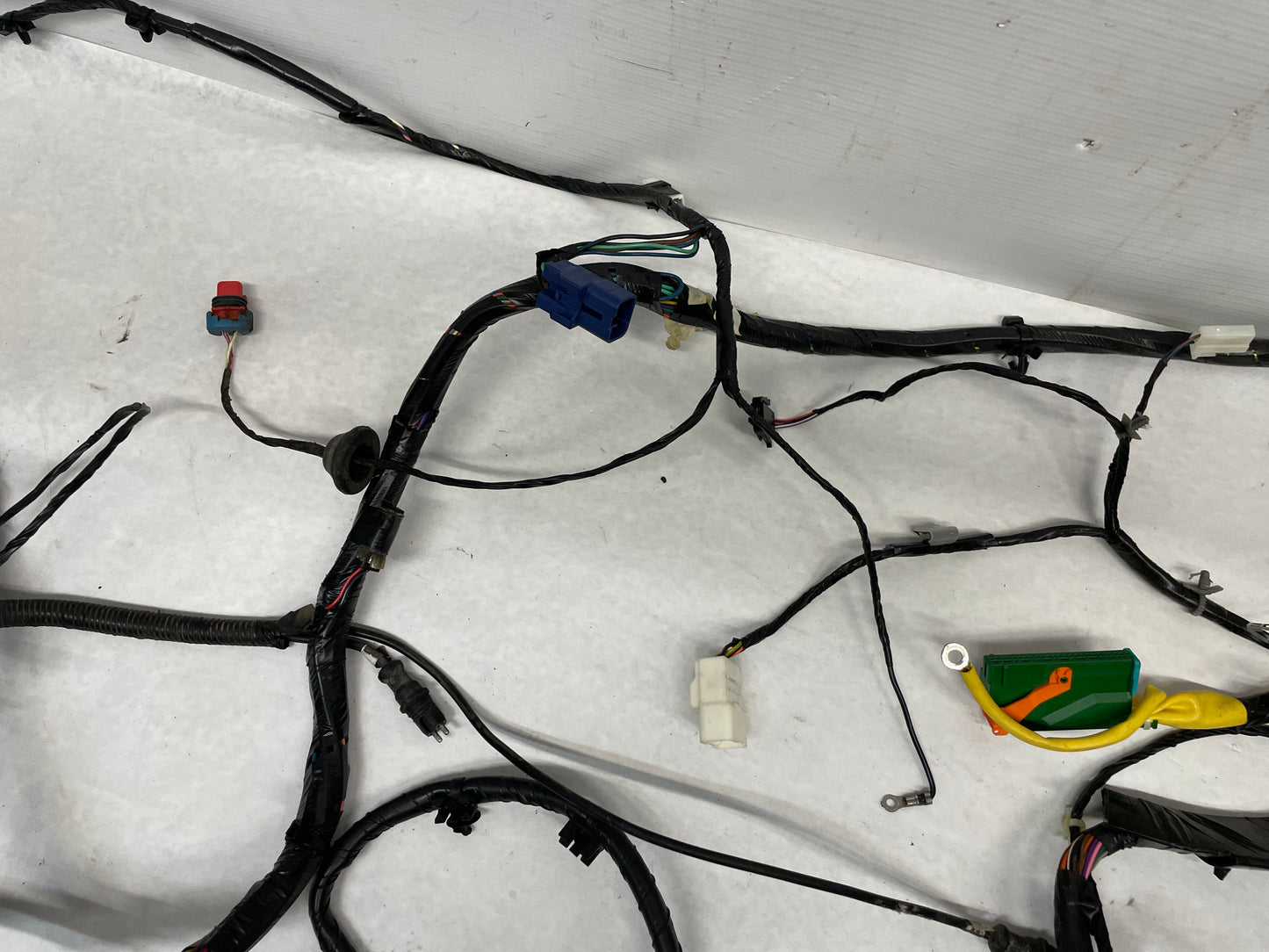 2005 Pontiac GTO Body Wire Wiring Harness OEM - Day's Parts Yard
